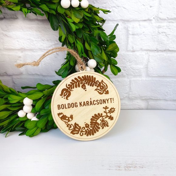 Custom engraved wood ornament with Hungarian folk motifs, keepsake ornament - Picture 1 of 4
